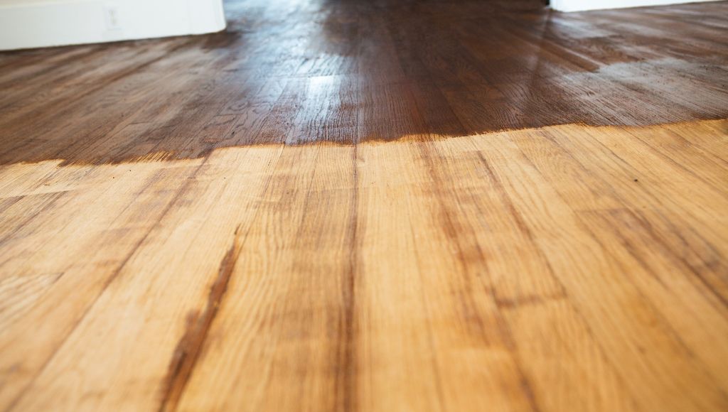 7 Expert Tips for Removing Stains and Refinishing Hardwood Floors in Atlanta